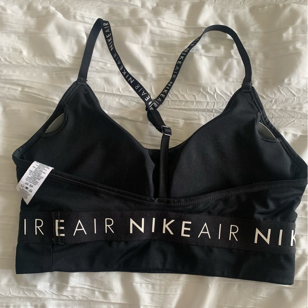 Nike Air sports bra - Picture 2 of 5